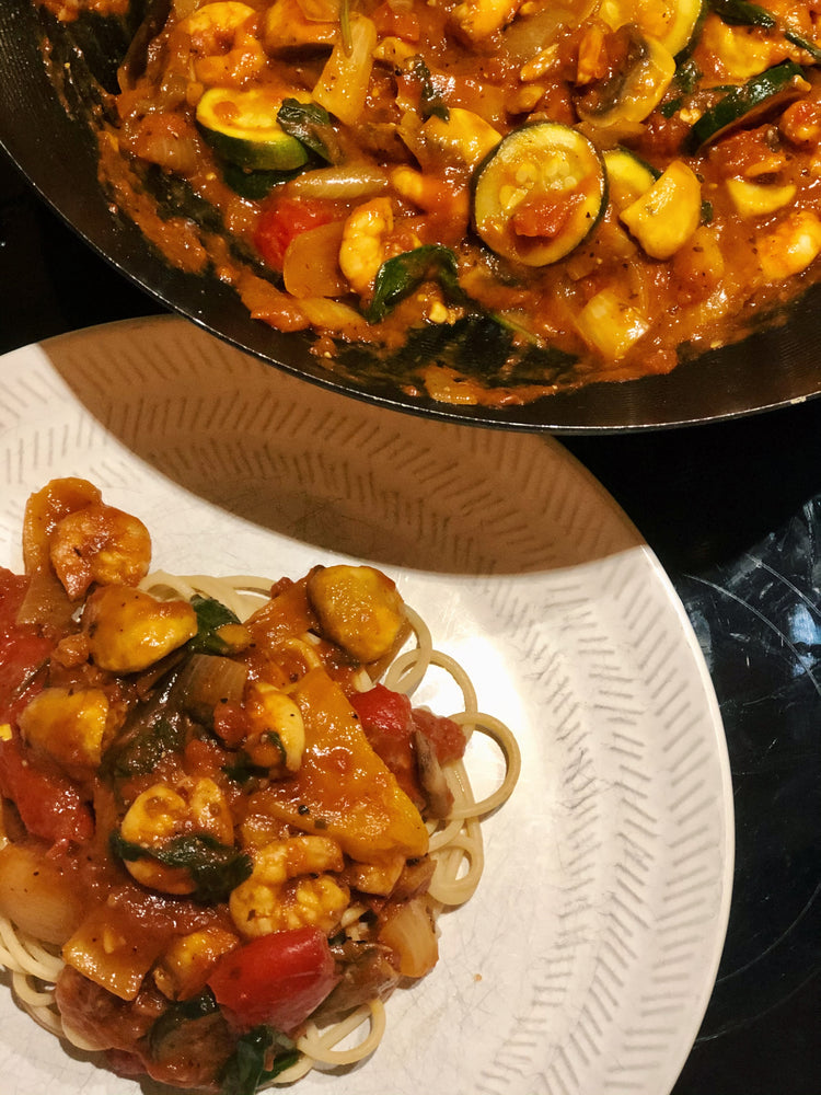 
                  
                    Load image into Gallery viewer, Spicy Seafood Pasta
                  
                